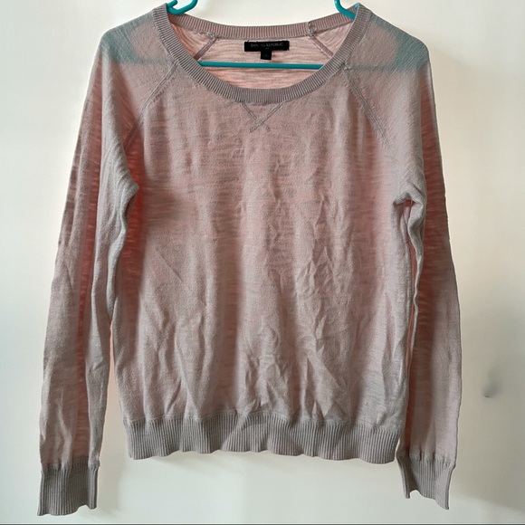 Banana republic pink sweater - Picture 1 of 3